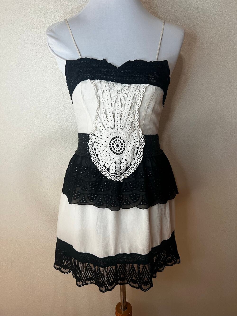 Leyendecker Vtg Silk Crochet Doily Eyelet layered Slip Dress 6 Black White